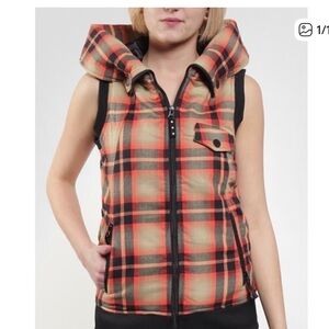 Burton size Small Starr Vest Weste Fever Radiant Plaid